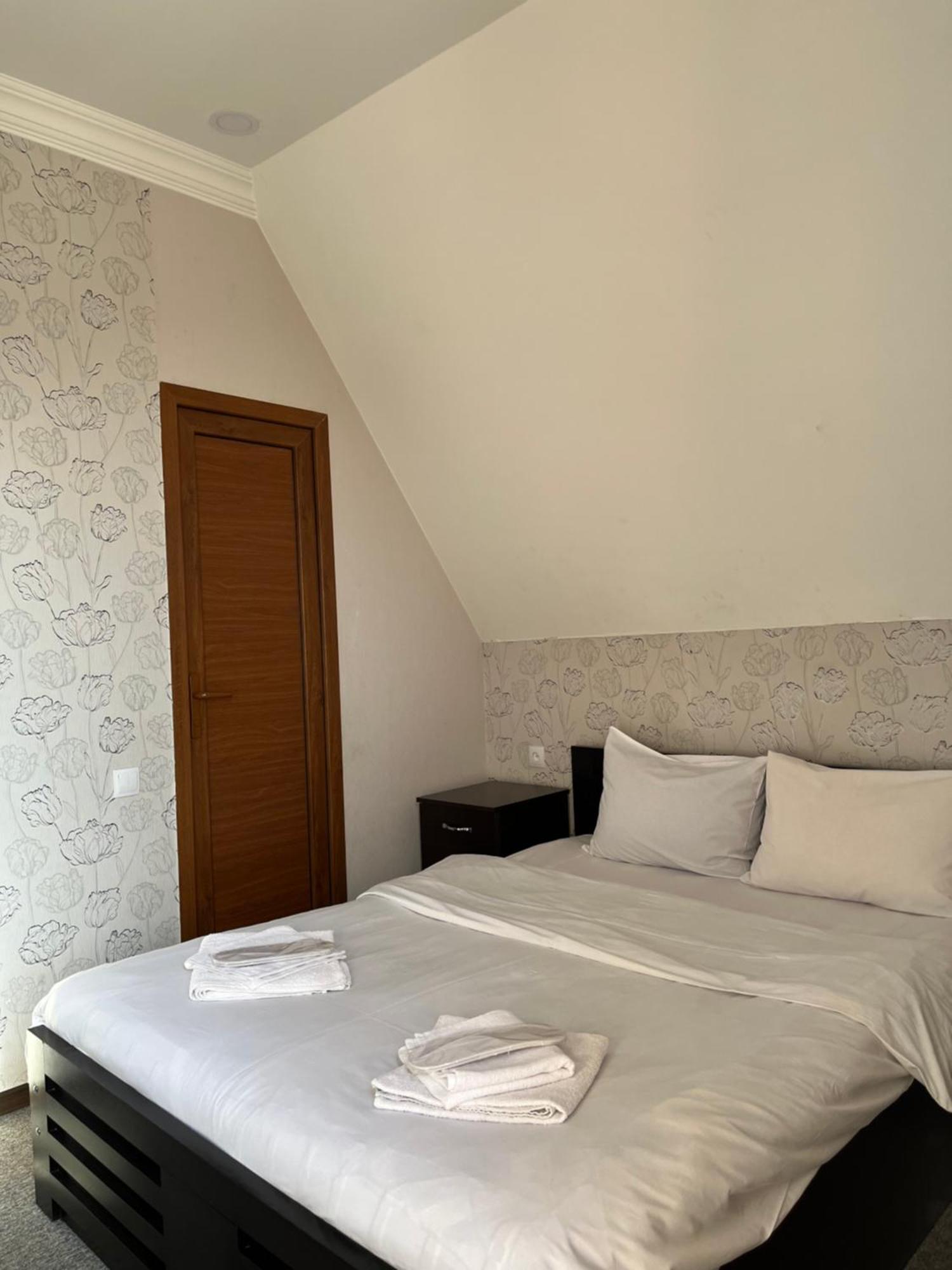 7 Rooms Tbilisi Ngoại thất bức ảnh